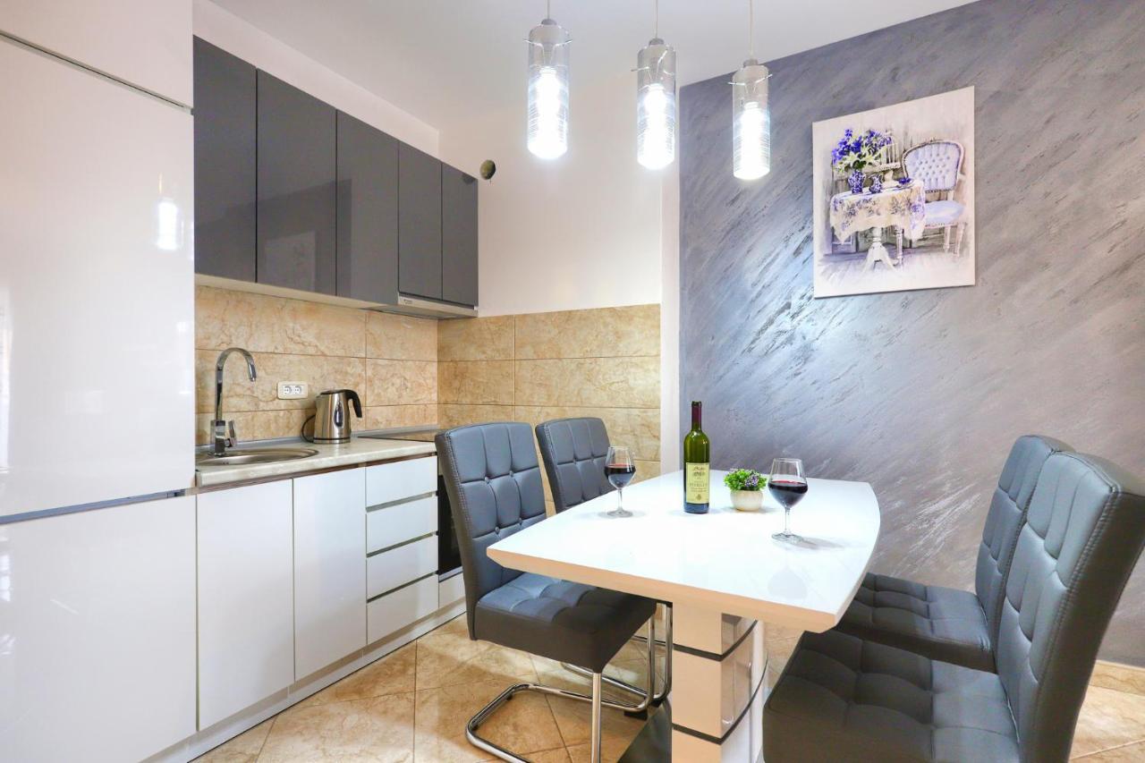 Apartment Anatolia - Mina Bečići エクステリア 写真